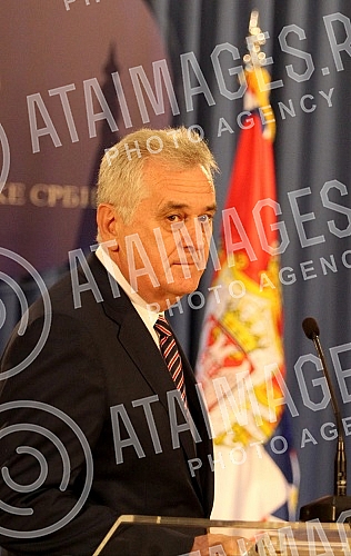 Turning Media Tomislav Nikolic - the President of the Republic of Serbia after talks with representatives of the parties who will have deputies in the new mandate. Obracanje medijima Tomislava Nikolica - predsednika Republike Srbije posle razgovora