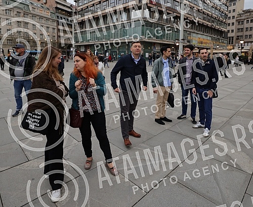 The Moramo Coalition organized a concert for clean air on the Republic Square. Koalcija Moramo je organzivala Koncert za cist vazduh na Trgu republike. 