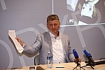 A press conference was held at the Life Design Hotel, organized by Milos Plantaric, a Slovenian citizen who claims that the hotel was physically occupied by a group of Veljko Belivuk and Marko Miljkovic. U hotelu Life Design odrzana je konferencija