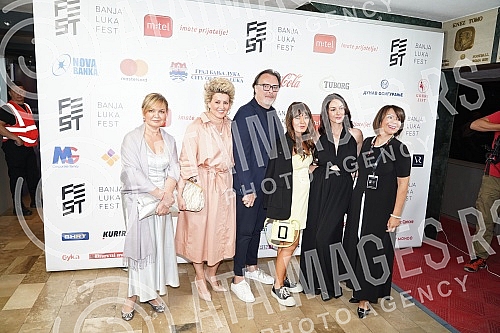 On the third night of the second international music festival Banja Luka Fest Luz Casa performed in Borik Hall.Trece veceri drugog internacionalnog muzickog festivala Banja Luka Fest Lus Kasal nastupila je u hali Borik