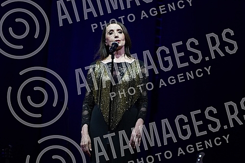 On the third night of the second international music festival Banja Luka Fest Luz Casa performed in Borik Hall.Trece veceri drugog internacionalnog muzickog festivala Banja Luka Fest Lus Kasal nastupila je u hali Borik