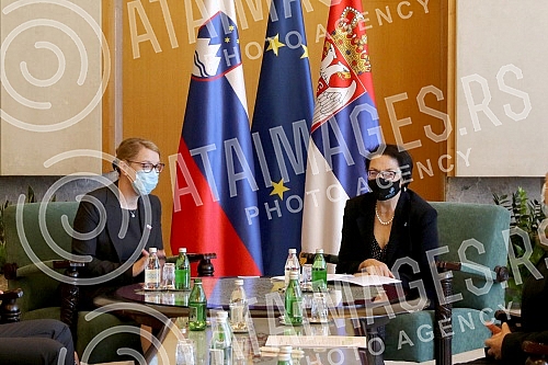 The Minister of Human and Minority Rights and Social Dialogue Gordana Comic met at the Palace of Serbia with the Minister without Portfolio of the Republic of Slovenia in charge of relations between the Republic of Slovenia and the Slovenian national