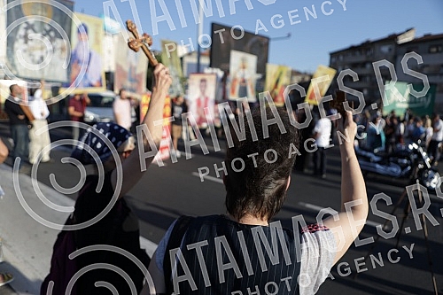 279 in a row Litija by the center of Belgrade for the Salvation of occupied Serbia from all kinds of betrayal and anti-national actions on Branko's bridge.279 po redu Litija centrom Beograda za Spas okupirane Srbije od svih vidova izdaje i antinaro
