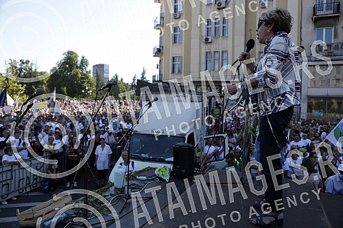 In front of the House of the National Assembly, a protest of several non-governmental organizations began, entitled 