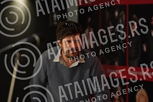 A press conference was held in the foyer of the Belgrade Drama Theater on the occasion of the presentation of nine new projects that will be implemented in 2022 in BDP.U foajeu Beogradskog dramskog pozorista odrzana je konferencija za medije povodo