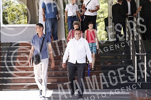 Statement to the media by the representative of the Initiative for the Survival of Farmers after the meeting with Minister Nedimovic.Izjava za medije, predstavnika Inicijative za opstanak poljoprivrednika posle sastanka sa ministrom Nedimovicem.