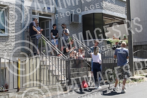 The Roof on the Head association called on citizens to show solidarity and protest against the perpetrators in Mirjevo.Udruzenje Krov na glavom pozvalo je gradjane na solidarnost i protest protiv izvrsitelja u Mirjevu.