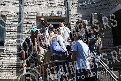 The Roof on the Head association called on citizens to show solidarity and protest against the perpetrators in Mirjevo.Udruzenje Krov na glavom pozvalo je gradjane na solidarnost i protest protiv izvrsitelja u Mirjevu.