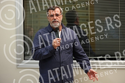 The Dusan Bogavac award ceremony was held in the Media Center.Svecana dodele nagrade Dusan Bogavac odrzana je u Medija centru.