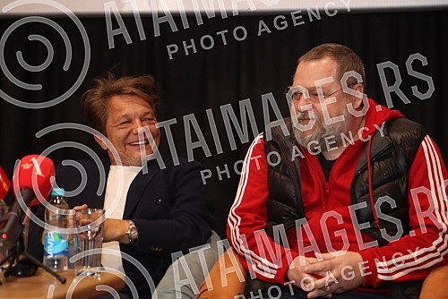 The Banja Luka premiere of Tom's film was held at the Cineplexx Palace, in the presence of the cast and crew.U Cineplexxu Palas, uz prisustvo glumacke i autorske ekipe, odrzana je banjalucka premijera filma Toma.