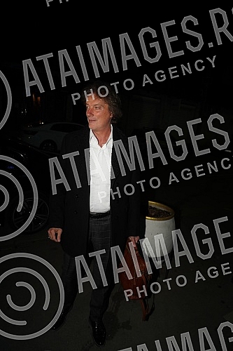 Zeljka Joksimovic's 50th birthday celebration was held at the Dorcoleta Club.Proslava 50. rodjendana Zeljka Joksimovic odrzana je u u klubu Dorcoleta.