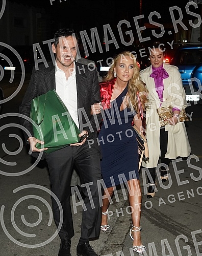 Zeljka Joksimovic's 50th birthday celebration was held at the Dorcoleta Club.Proslava 50. rodjendana Zeljka Joksimovic odrzana je u u klubu Dorcoleta.