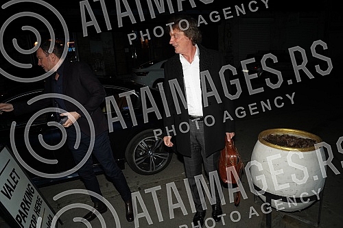 Zeljka Joksimovic's 50th birthday celebration was held at the Dorcoleta Club.Proslava 50. rodjendana Zeljka Joksimovic odrzana je u u klubu Dorcoleta.