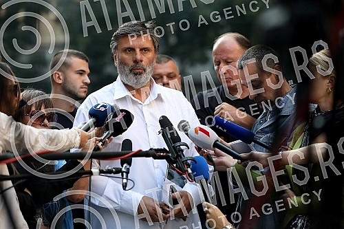 Making statements to the media of Aleksandar Bjelic from the Autotaxi Association of Serbia after meeting with Serbian President Aleksandar Vucic.Obracanje medijima Aleksandar Bjelica iz Autotaksi udruzenja Srbije posle sastanka sa predsednikom Srbi