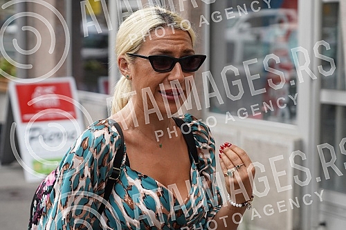 TV personality Jovana Jeremic arrived in Belgrade this morning from Montenegro and went straight from the airport to the police station on November 29, where she filed a criminal complaint against the person who threatened her because of Maja Marinko