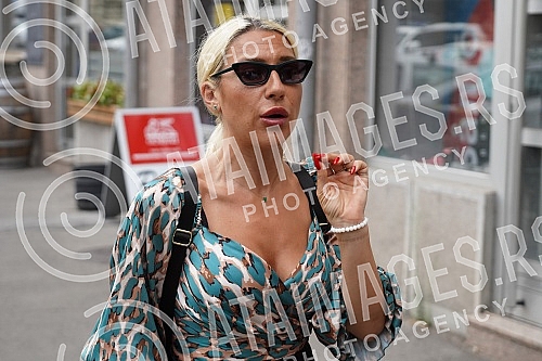 TV personality Jovana Jeremic arrived in Belgrade this morning from Montenegro and went straight from the airport to the police station on November 29, where she filed a criminal complaint against the person who threatened her because of Maja Marinko