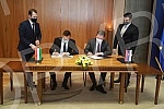 Serbian Foreign Minister Nikola Selakovic and Hungarian Foreign and Foreign Trade Minister Péter Szijjártó  signed the Collocation protocolMinistar spoljnih poslova Srbije Nikola Selakovich sastao se sa ministrom spoljnih poslova i spoljne trgovine