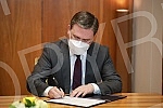 Serbian Foreign Minister Nikola Selakovic and Hungarian Foreign and Foreign Trade Minister Péter Szijjártó  signed the Collocation protocolMinistar spoljnih poslova Srbije Nikola Selakovich sastao se sa ministrom spoljnih poslova i spoljne trgovine