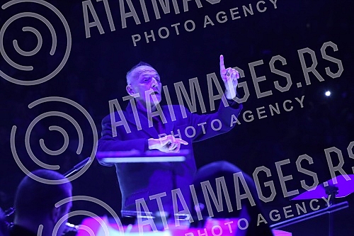 The Rock Opera had the honor of closing the summer season at Ada Ciganlija.Rock Operi pripala je cast da zatvori letnju sezonu na Adi ciganliji.