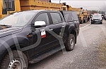 The vehicles with KFOR members arrived at the positions of the special police Rosso, which should soon leave the administrative crossing Jarinje.Vozila sa pripadnicima Kfora stigla su na polozaje specijalne policije Rosu koje bi uskoro trebalo da n