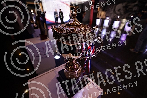 On the occasion of 100 years of water polo in Serbia, the Water Polo Association of Serbia organized a ceremonial academy at the Yugoslav Drama Theater.Povodom 100 godina vaterpolo sporta u Srbiji Vaterpolo savez Srbije je uprilicio svecanu akademi