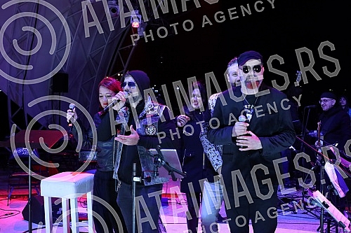 The Rock Opera had the honor of closing the summer season at Ada Ciganlija.Rock Operi pripala je cast da zatvori letnju sezonu na Adi ciganliji.