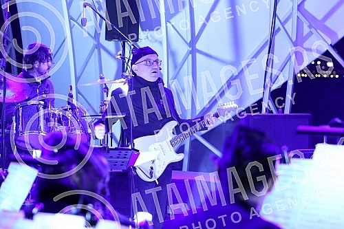 The Rock Opera had the honor of closing the summer season at Ada Ciganlija.Rock Operi pripala je cast da zatvori letnju sezonu na Adi ciganliji.