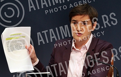 After the session of the Government of the Republic of Serbia, the Prime Minister of Serbia, Ana Brnabic, addressed the media. Po zavrsetku sednice Vlade Republike Srbije predsednica Vlade Srbije Ana Brnabic obratila se medijima. 