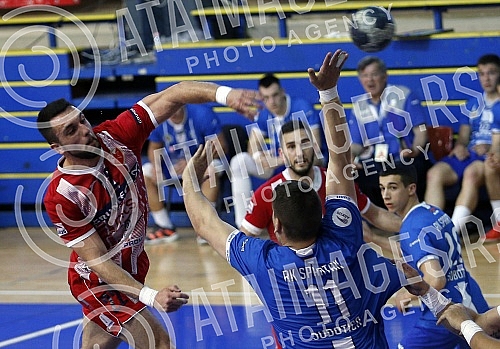 The match of the seventh round of the Arcus League play-offs between MRK Crvena zvezda Grundfos and RK Spartak was played in the Sumica hall.Utakmica sedmog kola plej-auta Arkus lige izmedju MRK Crvena zvezda Grundfos i RK Spartak odgrana je u sali
