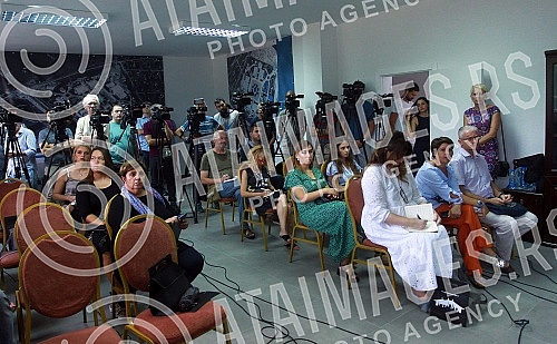 The press conference where the first phase of the reconstruction, adaptation and renovation of the Central Tower building in the Old Fair complex in Belgrade was presented was held in the working rooms of the Old Fair Memorial Center.Konferencija z