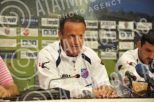 Konferencija za medije pred utakmicu drugog kola kvalifikacija za Ligu Evrope u Kluzu (Cluj - Napoca, Romania) izmedju CFR 1907 CLUJ - FK Jagodina