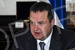 Ivica Dacic - ministar spoljnih poslova i Majkl Kirbi (Michael D. Kirby) - ambasador SAD (USA) u Republici Srbiji, u razgovoru.