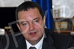 Ivica Dacic - ministar spoljnih poslova i Majkl Kirbi (Michael D. Kirby) - ambasador SAD (USA) u Republici Srbiji, u razgovoru.