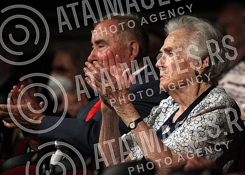 On the occasion of marking the Day of the Fighter, a solemn academy was held at the National Theater.Povodom obelezavanja Dana borca, u Narodnom pozoristu u odrzana je svecana akademija.