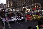  Protest for safe air no.4 started in Terazije, organized by a group of citizens of the Eco Guard, and after the address of the speakers, a walk to the Government of Serbia was announced.Na Terazijama je poceo protest Protest za bezopasan vazduh no