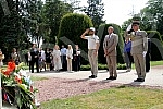 The Mayor of Belgrade, Zoran Radojicic, the Minister of Labor, Employment, Veterans and Social Affairs, Darija Kisic Tepavcevic, and the Ambassador of France to Serbia, Zan-Louis Falconi, laid wreaths at the Monument of Gratitude to France on the occ