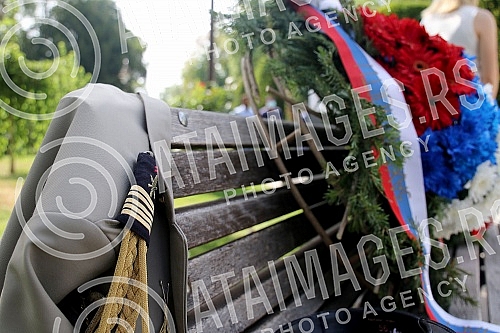 The Mayor of Belgrade, Zoran Radojicic, the Minister of Labor, Employment, Veterans and Social Affairs, Darija Kisic Tepavcevic, and the Ambassador of France to Serbia, Zan-Louis Falconi, laid wreaths at the Monument of Gratitude to France on the occ