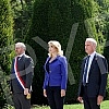 The Mayor of Belgrade, Zoran Radojicic, the Minister of Labor, Employment, Veterans and Social Affairs, Darija Kisic Tepavcevic, and the Ambassador of France to Serbia, Zan-Louis Falconi, laid wreaths at the Monument of Gratitude to France on the occ