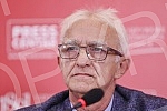 A press conference on the occasion of the civic petition for the pardon of war hero Zvezdan Jovanovic was held at the Media Center.Konferencija za medije povodom gradjanske peticije za pomilovanje ratnog heroja Zvezdana Jovanovica odrzana je u Medi