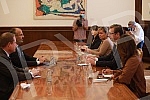 In the Presidency of Serbia, President Aleksandar Vucic met with the Head of the EU Delegation to Serbia, Sem Fabrizi. U Predsednistvu Srbije predsednik Aleksandar Vucic sastao se sa sefom Delegacije EU u Srbiji Semom Fabricijem