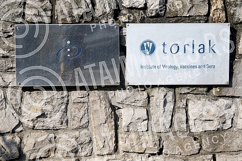 The President of the Republic of Serbia, Aleksandar Vucic, visited the Torlak Institute of Virology and Serums and presented the AstraZeneca vaccine for the Republika Srpska to the Chairman of the Presidency of Bosnia and Herzegovina, Milorad Dodik.