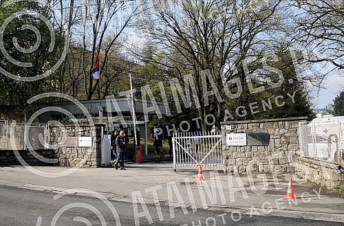 The President of the Republic of Serbia, Aleksandar Vucic, visited the Torlak Institute of Virology and Serums and presented the AstraZeneca vaccine for the Republika Srpska to the Chairman of the Presidency of Bosnia and Herzegovina, Milorad Dodik.