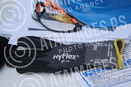 Promotion of safety and health at work, during which the Federation of Independent Trade Unions of Serbia pointed out to the citizens the importance of prevention in order to save life and health during work.Promocija bezbednosti i zdravlja na radu