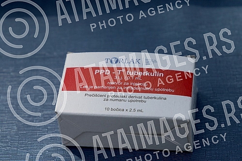 The President of the Republic of Serbia, Aleksandar Vucic, visited the Torlak Institute of Virology and Serums and presented the AstraZeneca vaccine for the Republika Srpska to the Chairman of the Presidency of Bosnia and Herzegovina, Milorad Dodik.