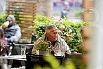 Actor Zijah Sokolovic drinks coffee in the garden of the Sumatovac restaurant despite the cold weather.Glumac Zijah Sokolovic uprkos prohladnom vremenu u basti restorana Sumatovac pije kafu.