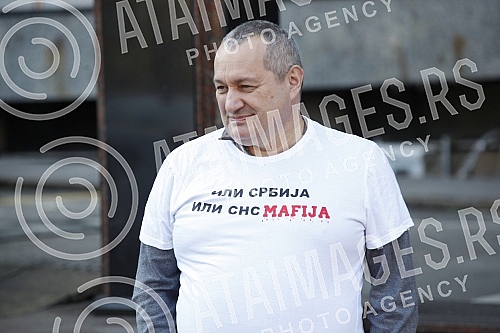 The Democratic Party and the Assembly of Free Serbia held a joint press conference in front of the Ministry of Health and Of the Republic Public Prosecutor's Office, and the topic of the conference was the filing of criminal charges against the Prime