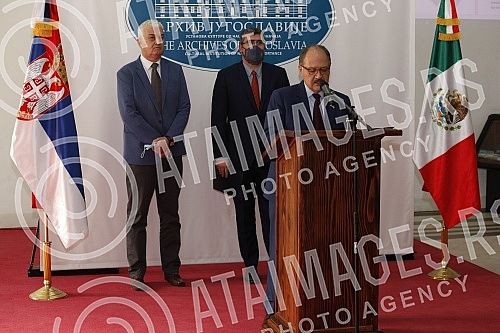 At the Archives of Yugoslavia, Nemanja Starovic and Mexican Ambassador Carlos Felix Corona opened th