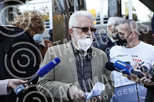 The Democratic Party and the Assembly of Free Serbia held a joint press conference in front of the Ministry of Health and Of the Republic Public Prosecutor's Office, and the topic of the conference was the filing of criminal charges against the Prime