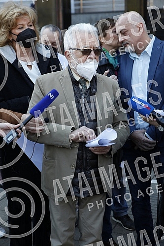 The Democratic Party and the Assembly of Free Serbia held a joint press conference in front of the Ministry of Health and Of the Republic Public Prosecutor's Office, and the topic of the conference was the filing of criminal charges against the Prime