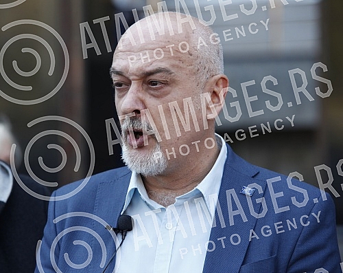 The Democratic Party and the Assembly of Free Serbia held a joint press conference in front of the Ministry of Health and Of the Republic Public Prosecutor's Office, and the topic of the conference was the filing of criminal charges against the Prime